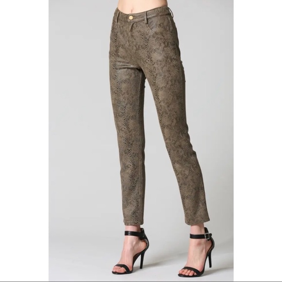 FATE High Rise Snake Print Pants Style FC-518 Size Small - Picture 2 of 15